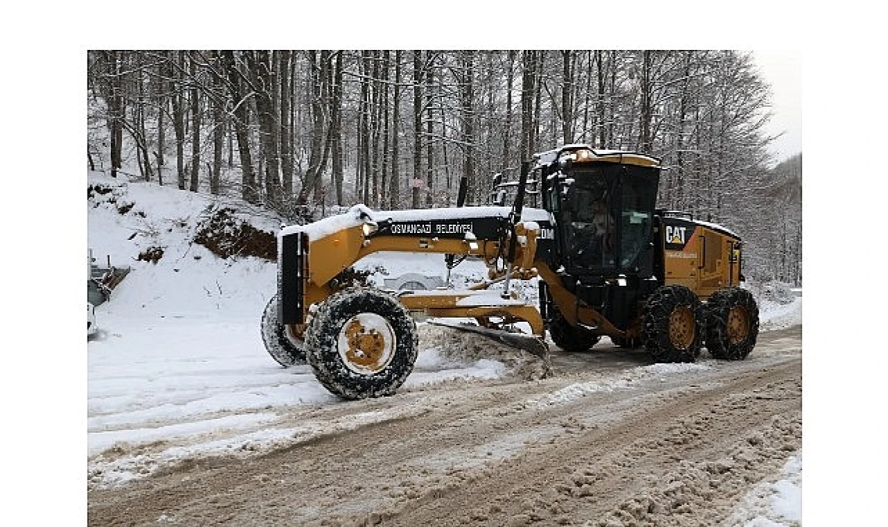 Osmangazi’de Karla Kapanan Yollara Anında Müdahale