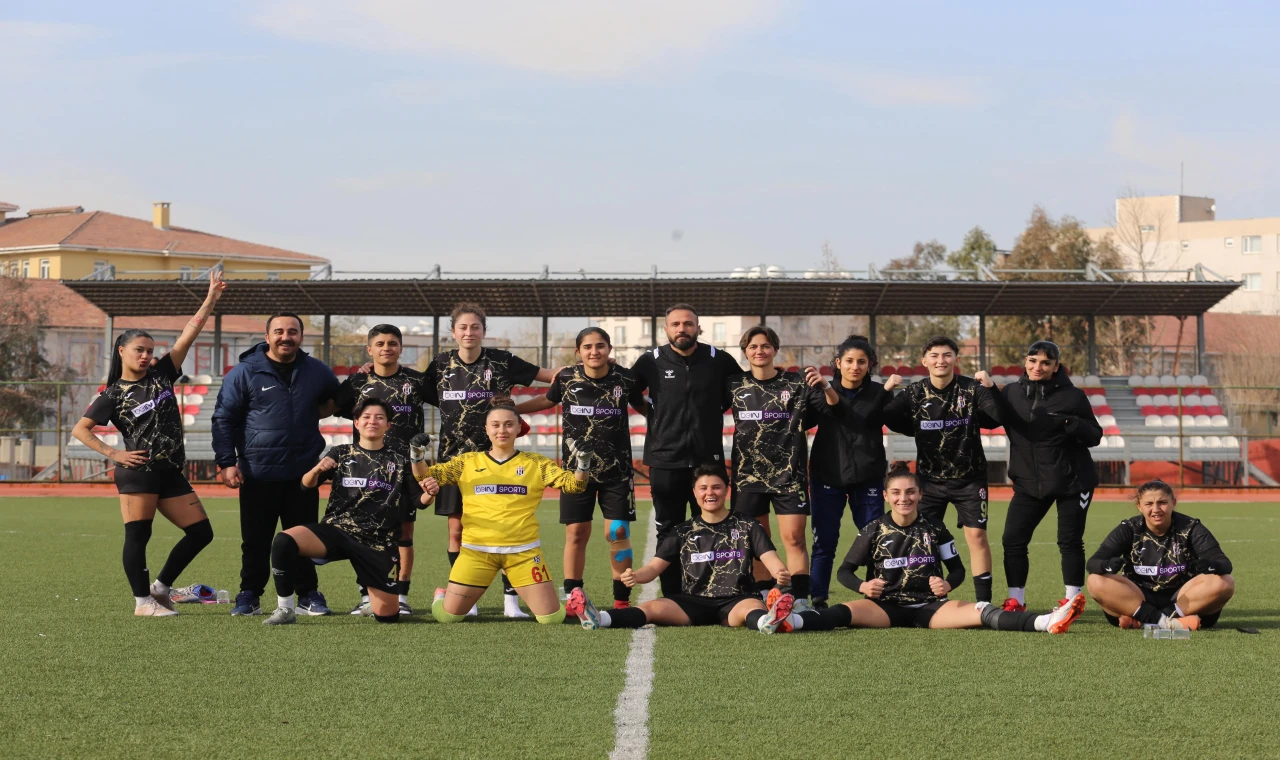 Siverek Kadın Spor Kulübü Namağlup Liderliğini Sürdürdü