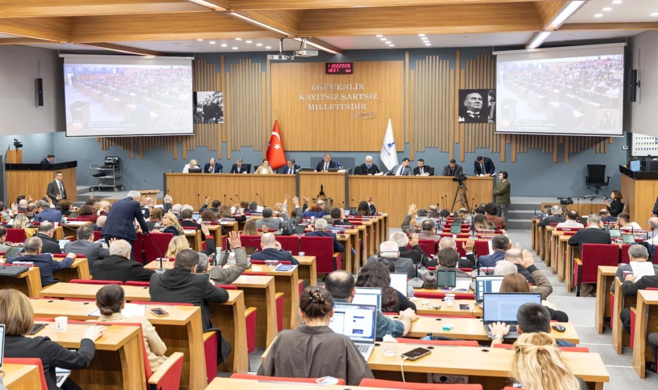 İzmir Basmane’de yapı yüksekliğine 84 metre sınırı