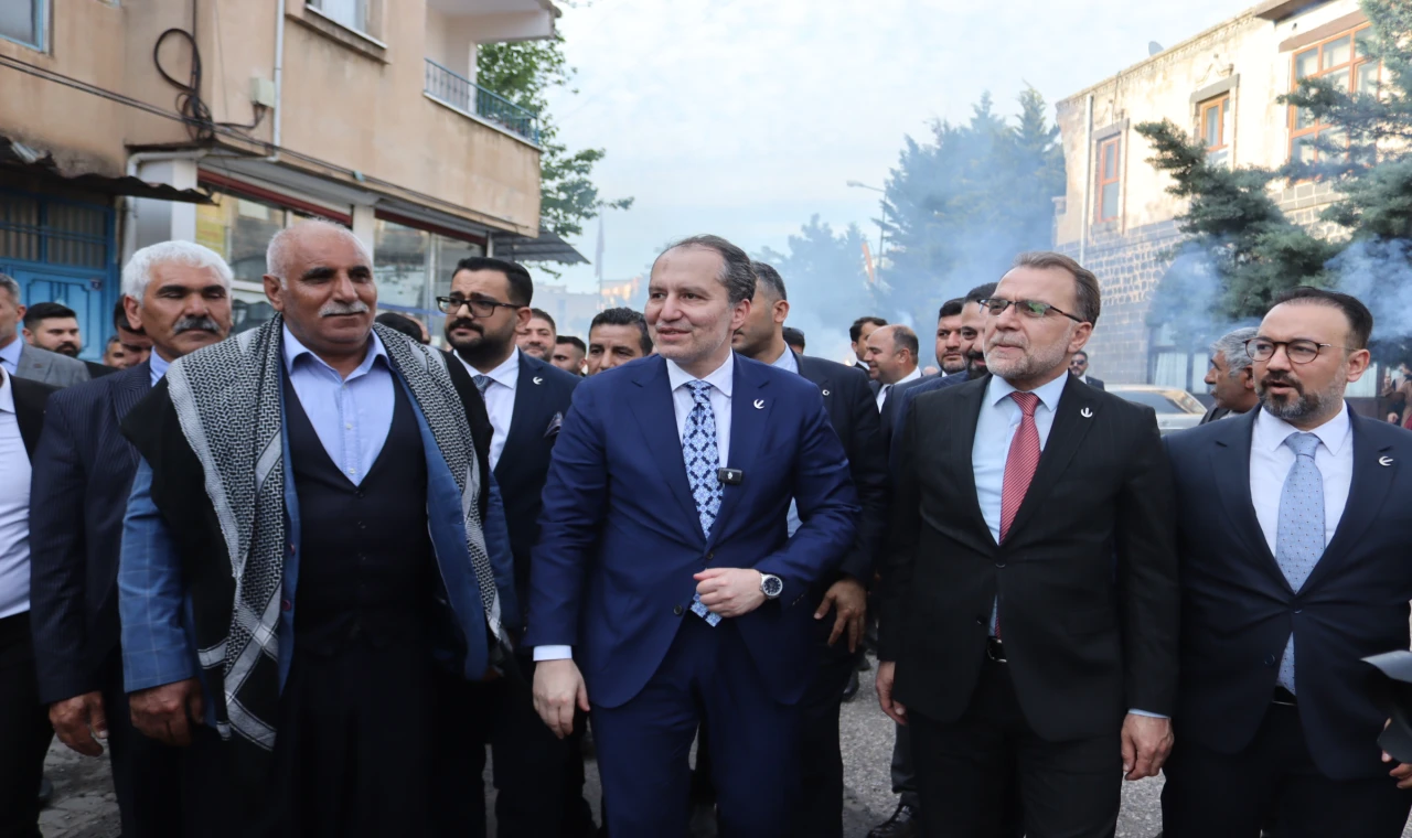 Yeniden Refah Partisi Siverek İlçe Başkanlığı Coşkulu Bir Törenle Açıldı