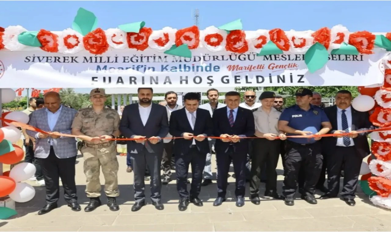 Siverek’te Marifetli Gençlik Fuarı Büyük İlgi Gördü