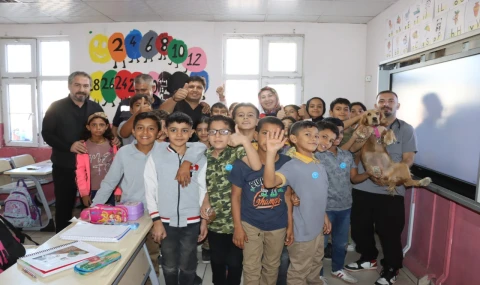 Büyükşehir’den Minik Kalplere Hayvan Sevgisi