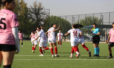 Siverek Kadın Futbol Takımı Batman Deplasmanından Galibiyetle Döndü