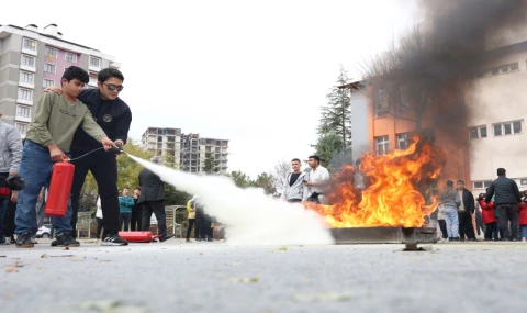 Konya’da özel gereksinimli bireylere afet eğitimi