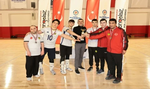 Denizli’de görme engelli sporculara Braille alfabeli madalya