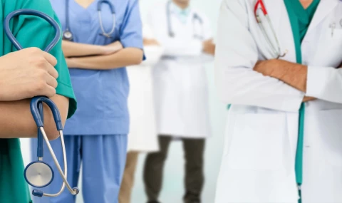 Sağlık çalışanları 14 Mart’a çözüm bekleyen sorunlarla giriyor