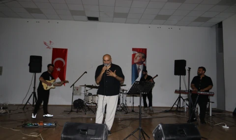 Dodan Siverek'te Sahne Aldı: Sivereklilere Unutulmaz Konser Gecesi yaşattı